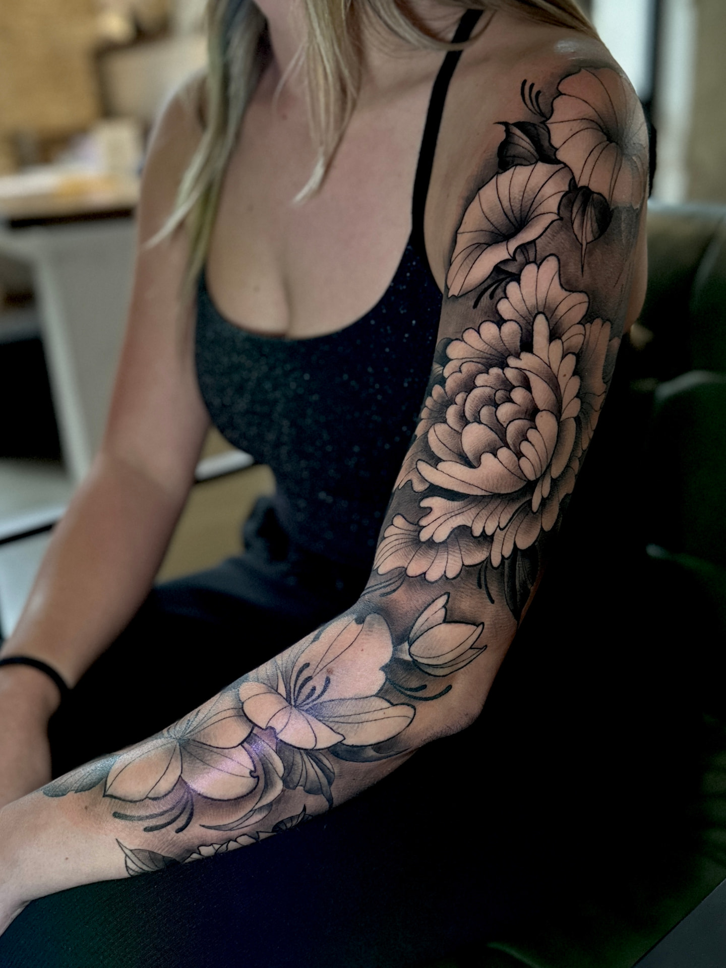 Floral black & grey sleeve
